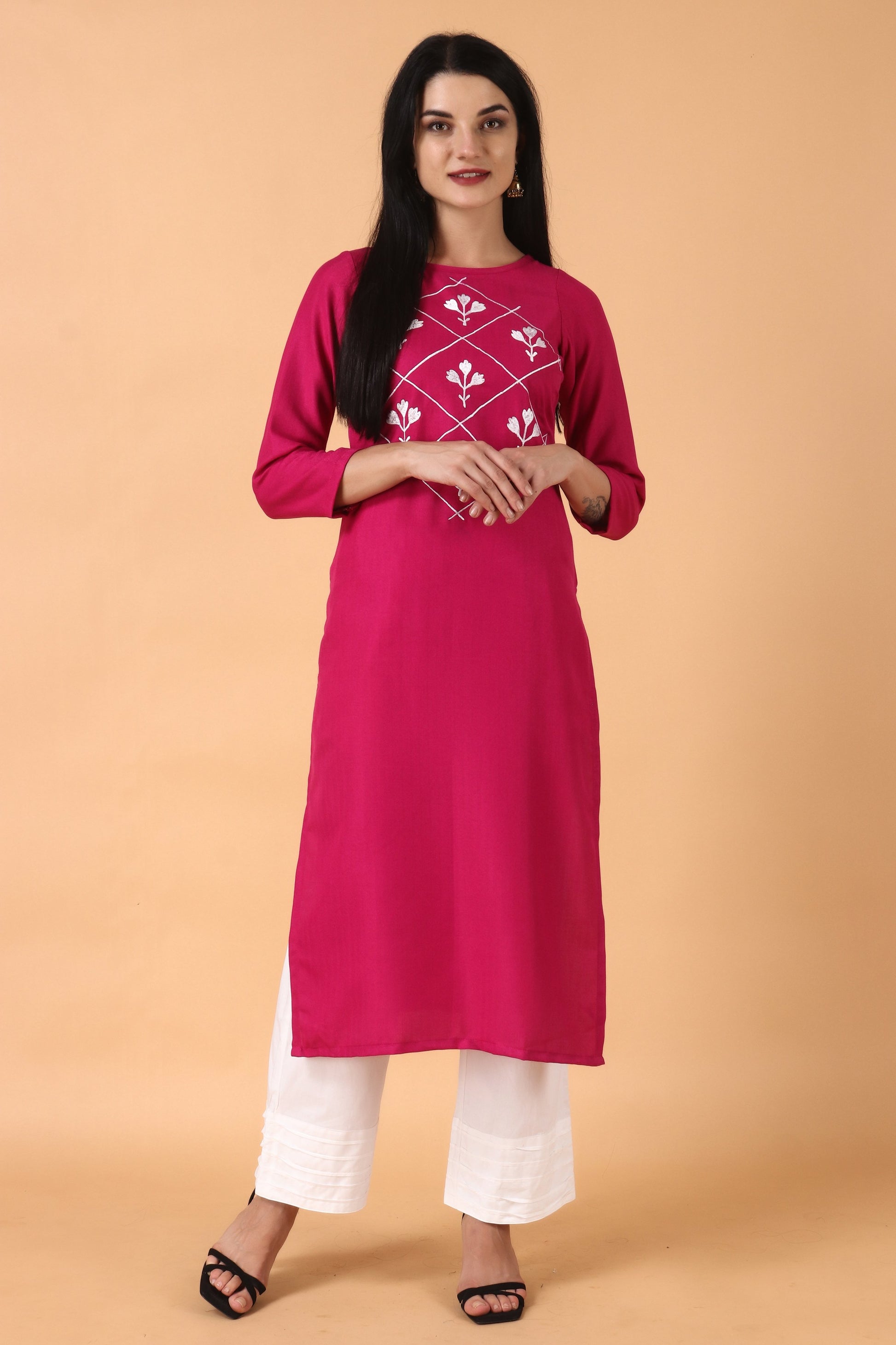 Women Plus Size White Embroidered Pink Woolen Kurta