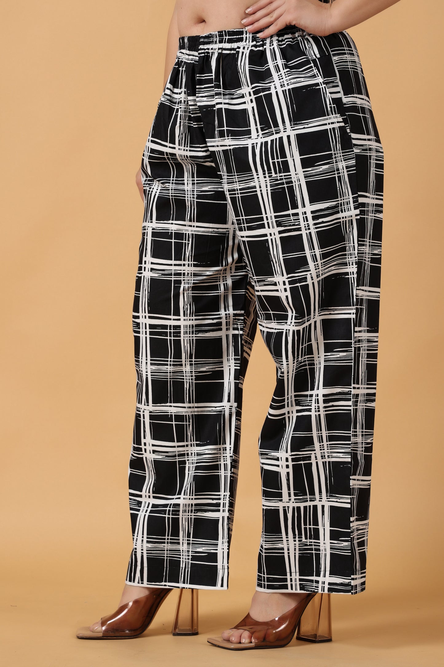 Women Plus Size Black Checked cotton palazzo pants | Apella