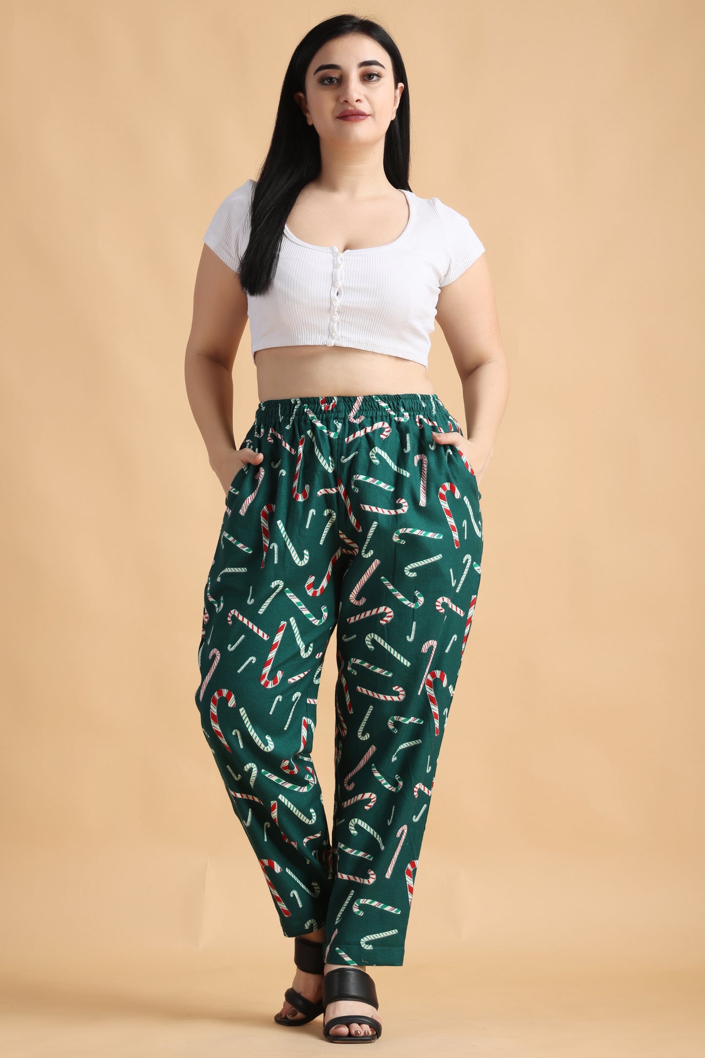 Women Plus Size Green Printed Woollen Pajama With Double Pocket