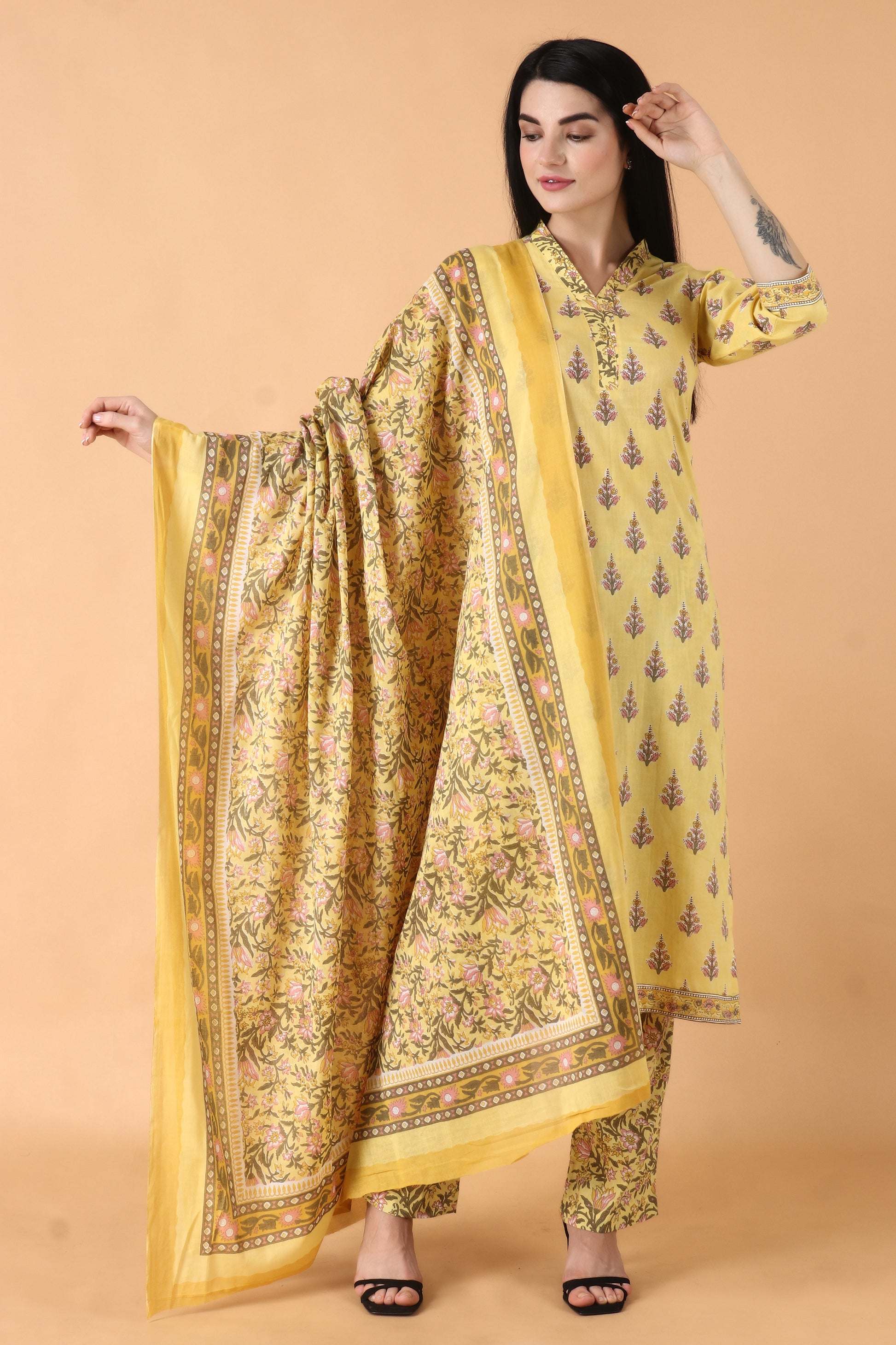 Women Plus Size Yellow Printed Cotton Suit | Apella
