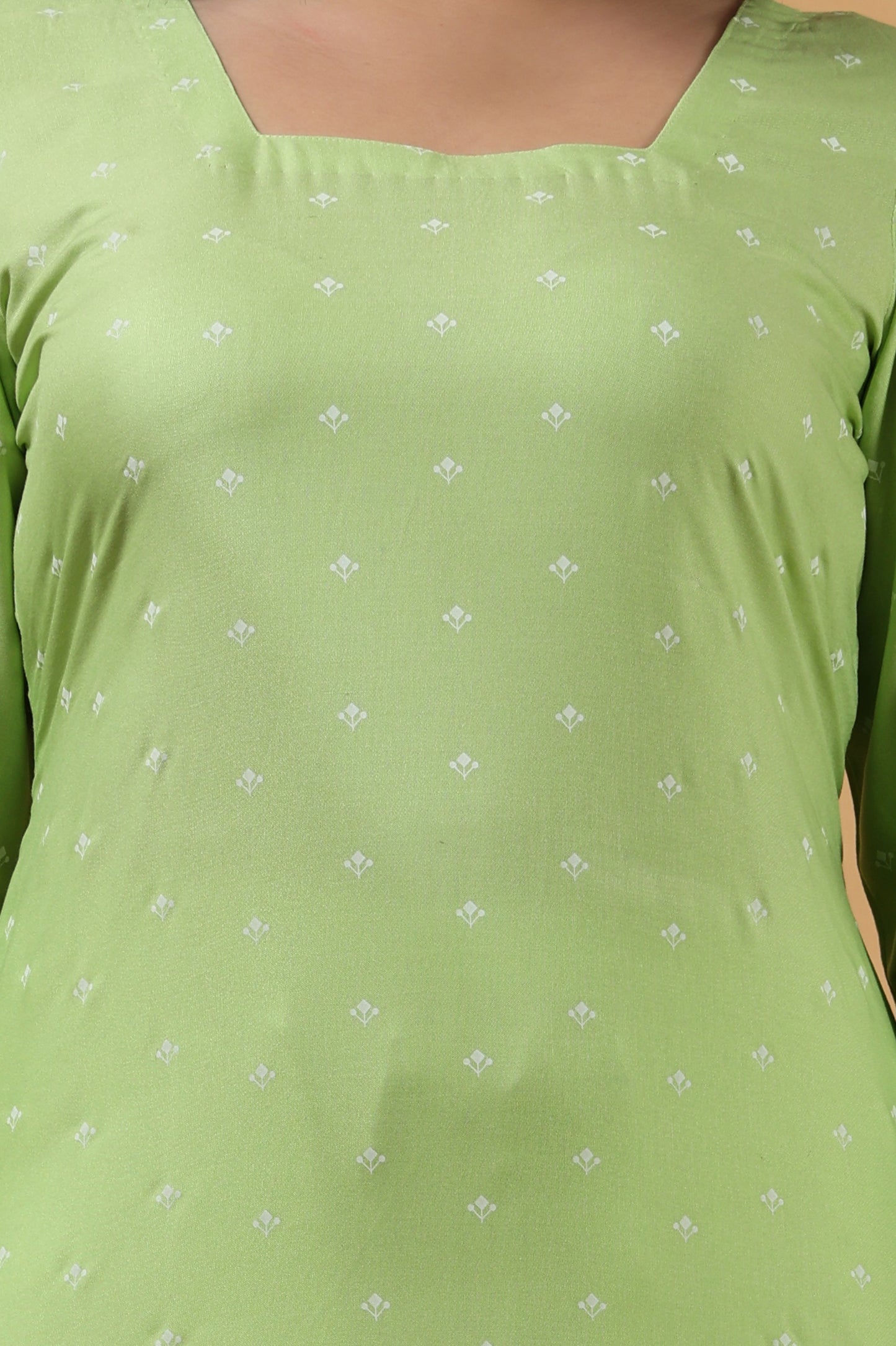 Women's Plus Size Green Rayon party wear kurti palazzo set | Apella