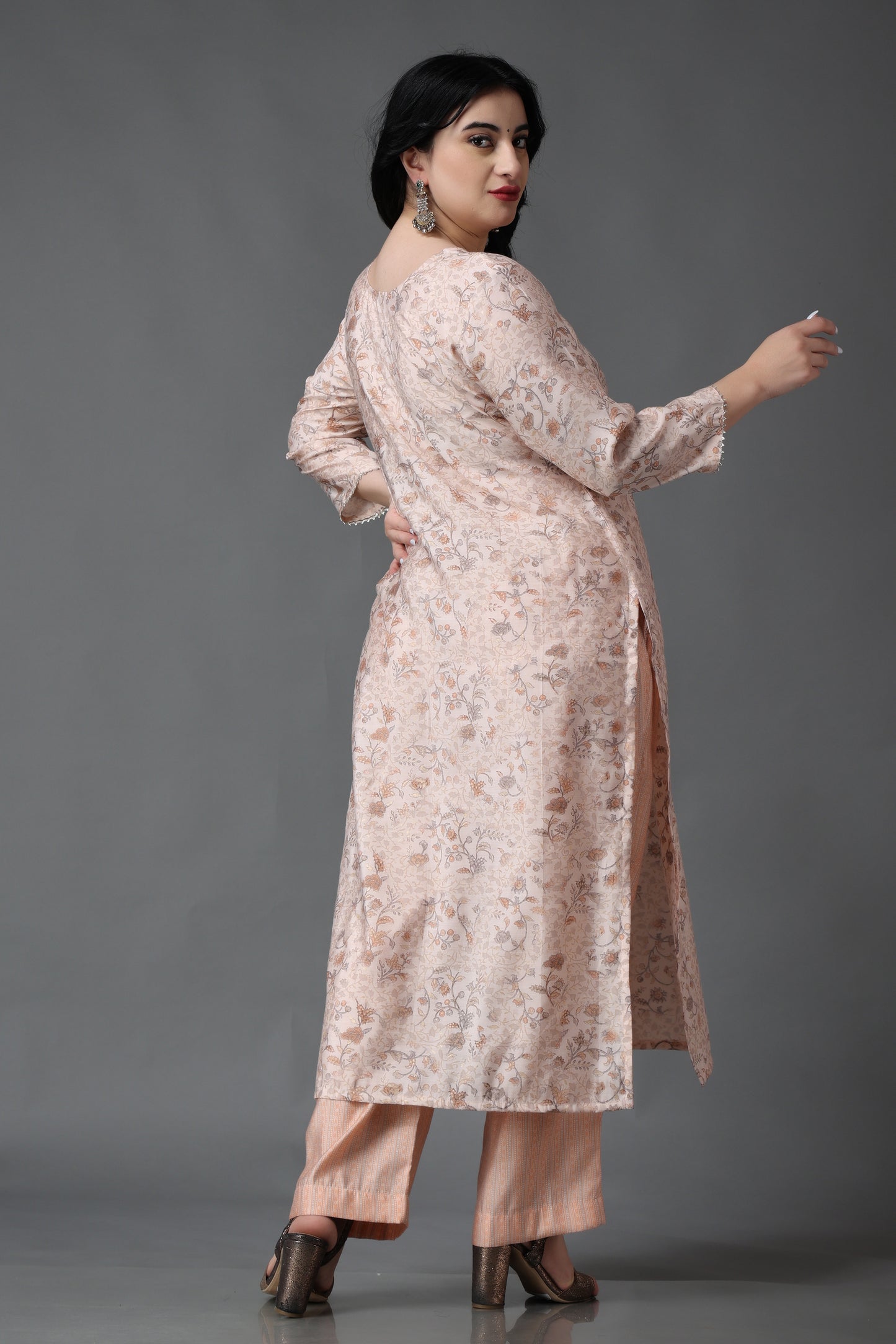 Sounds Peachy Modal Suit With Handwork