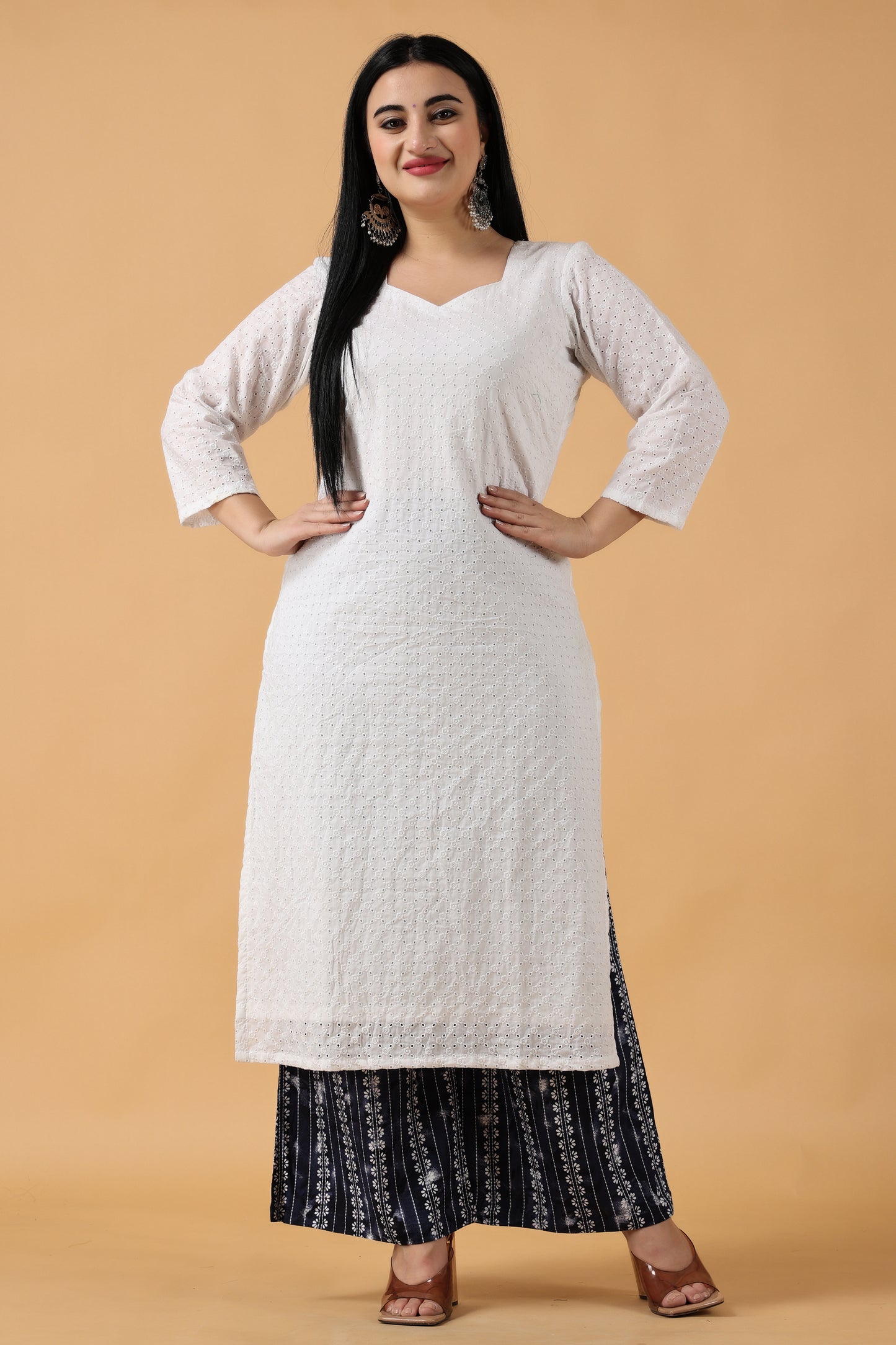 Women Plus Size White kurti and pant set | Apella 