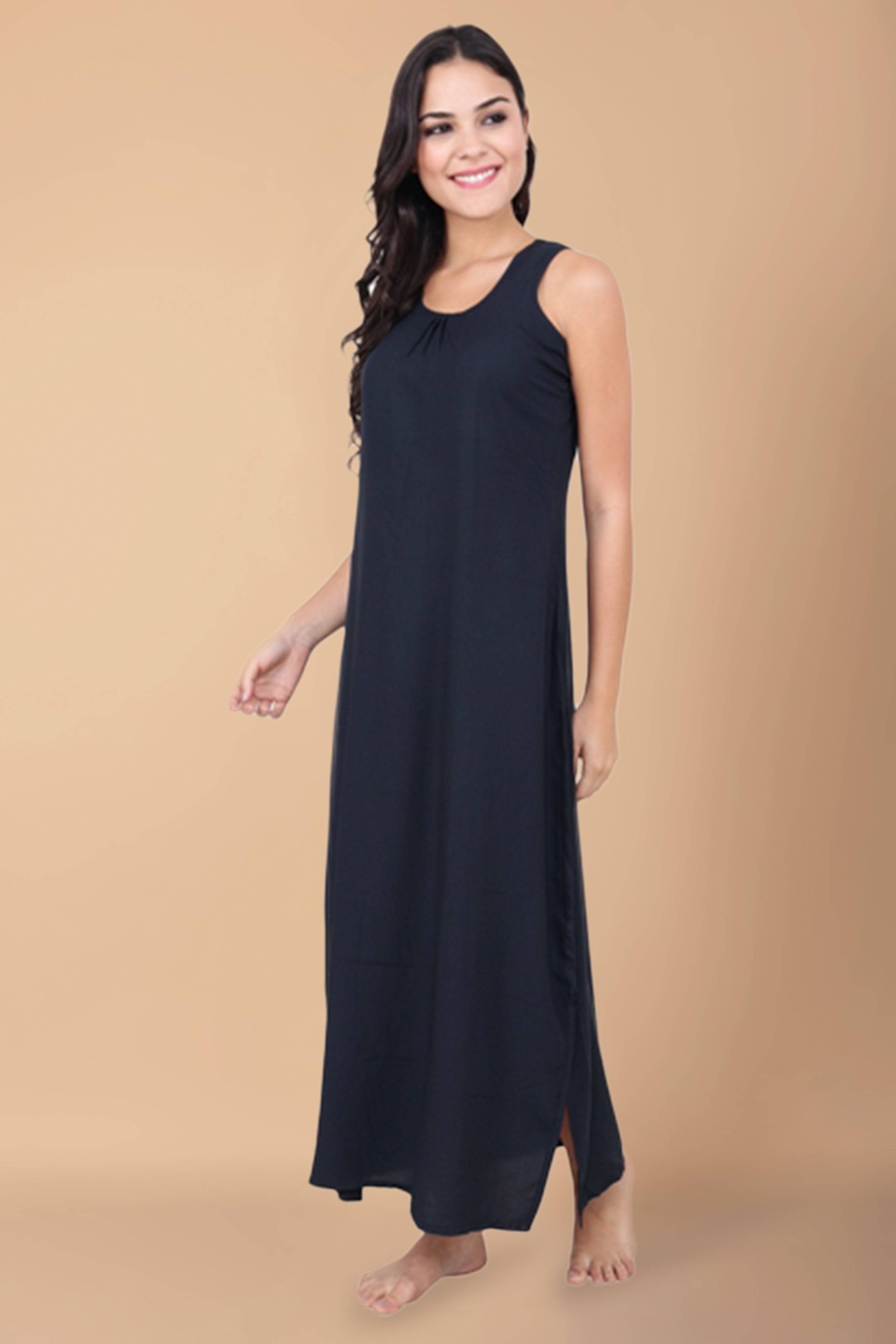 Order Satin Sleeveless Nighty with Robe 2 Online From Pehnawa4You