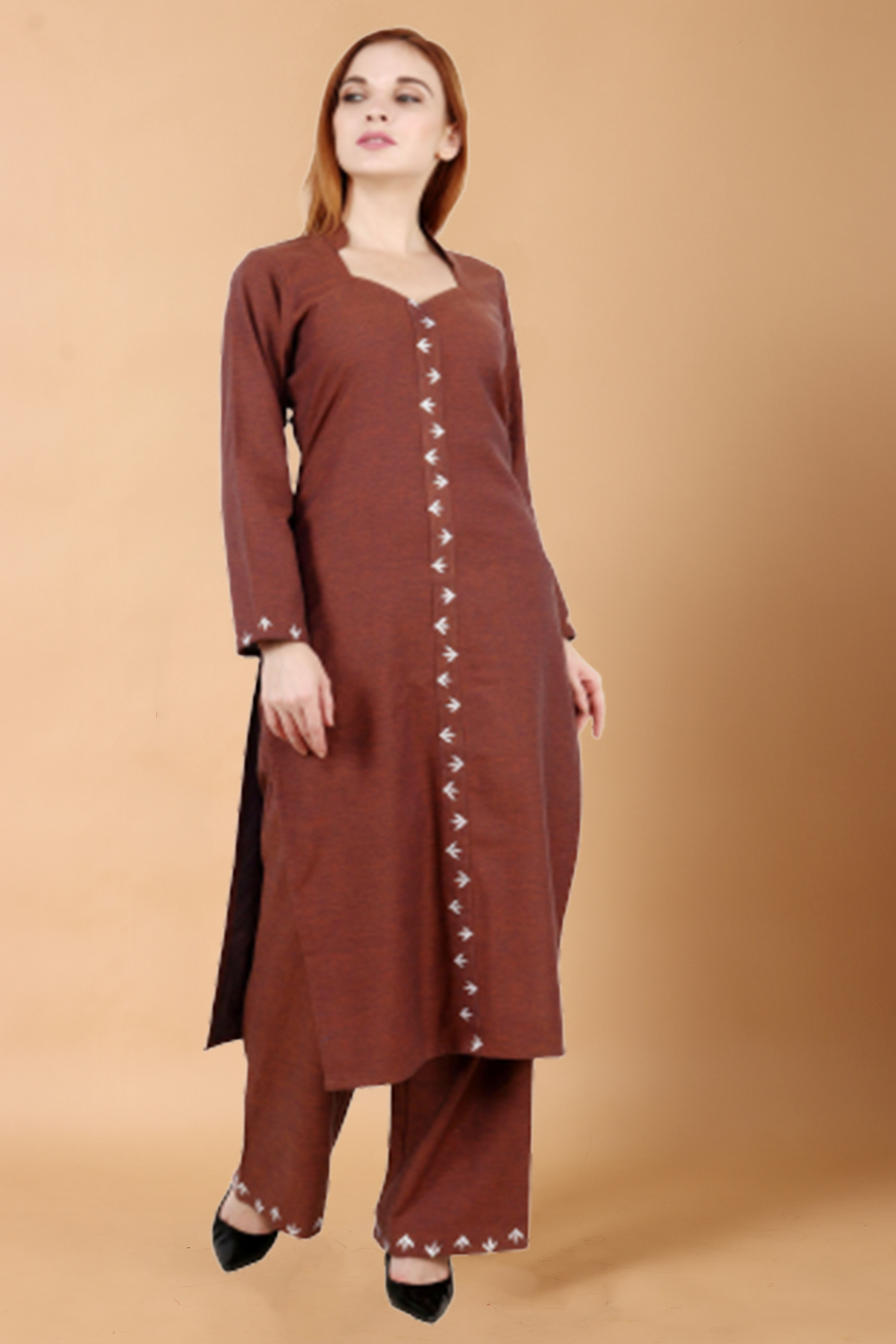 Buy Plus Size ​Brown Detailed Woollen Kurta At Apella | Sizes XS to 10 XL | India | Free Delivery | Customized